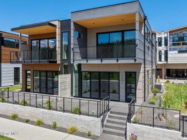 Townhouse for sale in Coeur D Alene