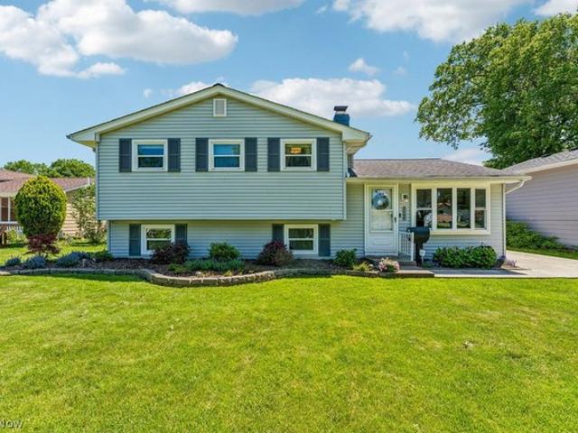 House for sale in North Olmsted, Ohio