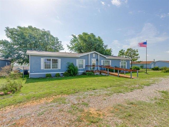 House for sale in Chickasha, Oklahoma