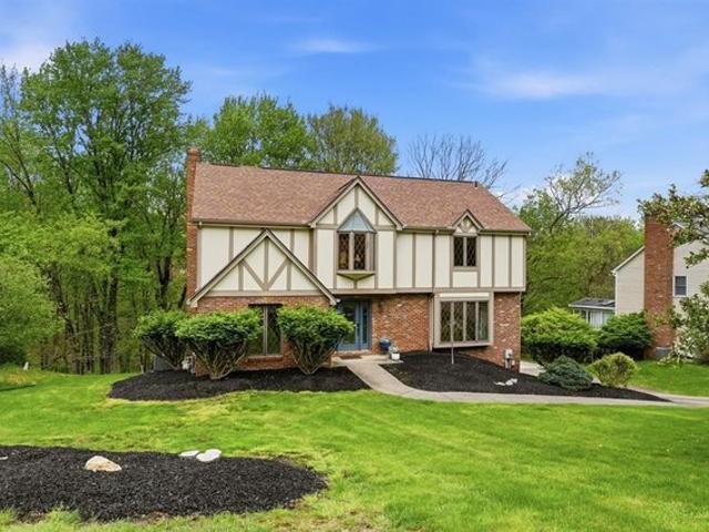 House for sale in Wexford, Pennsylvania