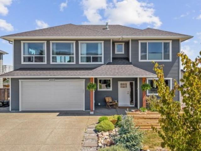 House for sale in Cumberland, British Columbia