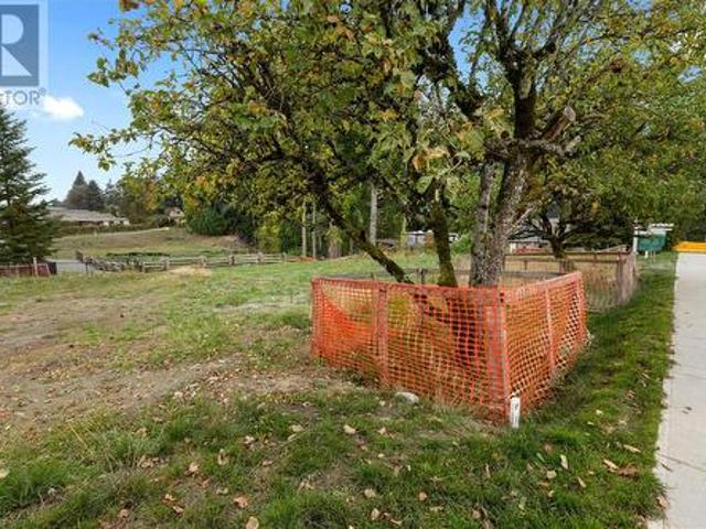 Land for sale in Diver Lake, Nanaimo