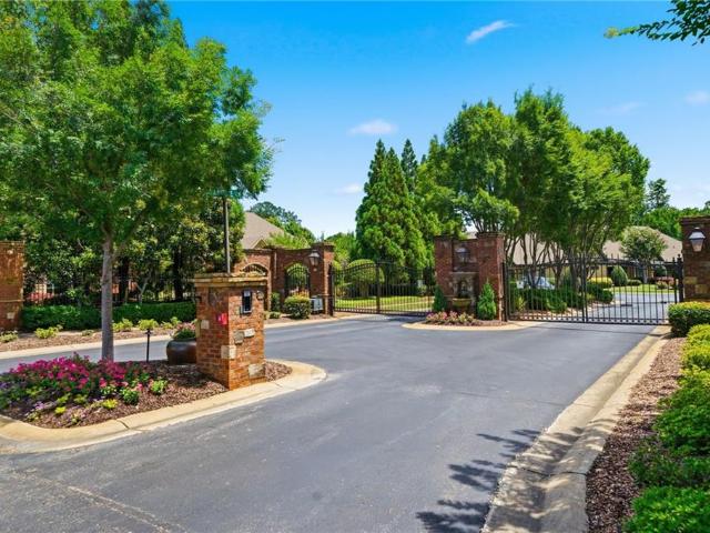 Condo for sale in Cumming, Georgia