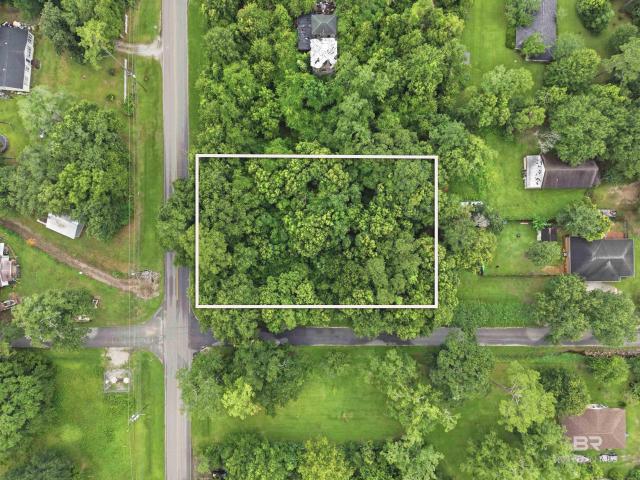 Land for sale in Elberta, Alabama