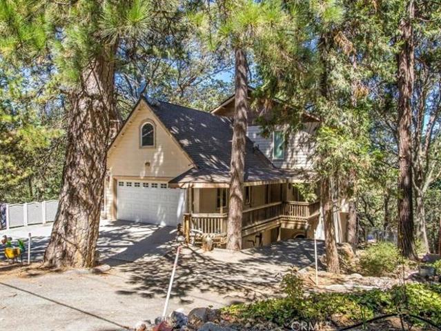House for sale in Cedarpines Park, California