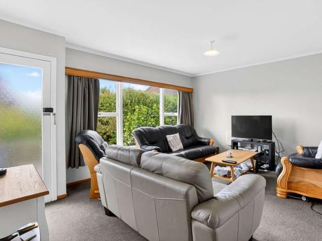 Apartment for sale in Whangaparaoa