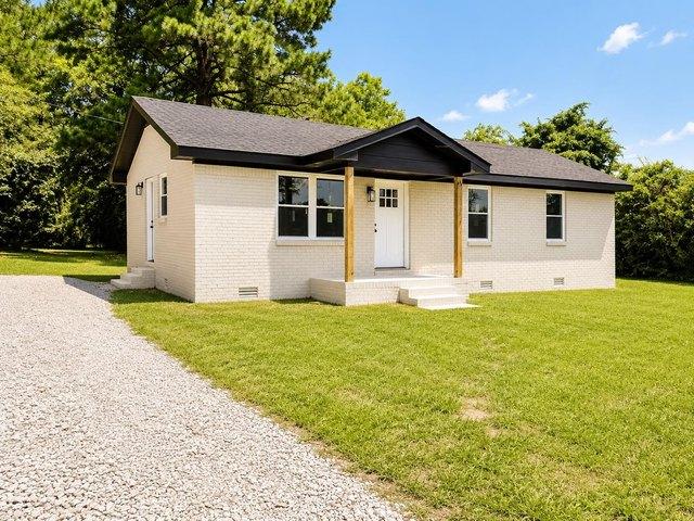 House for sale in Russellville, Alabama