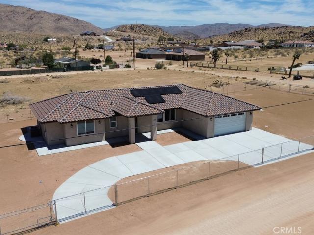 House for sale in Apple Valley, California