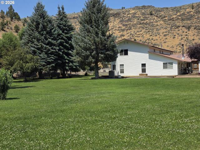 House for sale in Oregonia