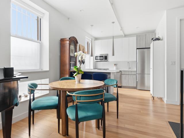 Condo for sale in Arverne, New York