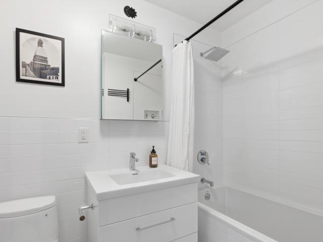 Duplex for sale in Arverne, New York