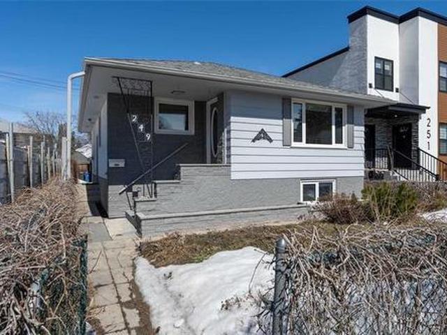 House for sale in East St. Paul, Manitoba