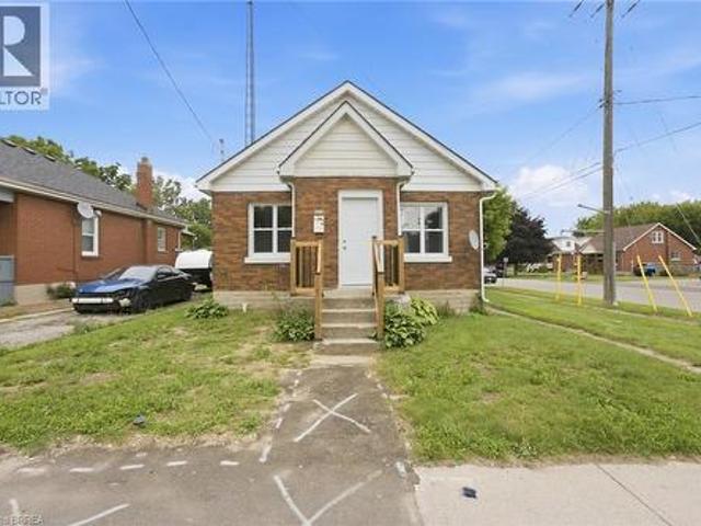 House for sale in Brantford, Southwestern Ontario