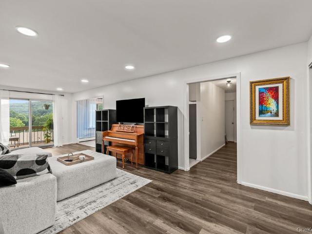 Condo for sale in Mount Ivy, Town of Haverstraw