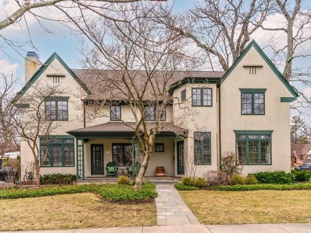 House for sale in Lake Bluff, Illinois