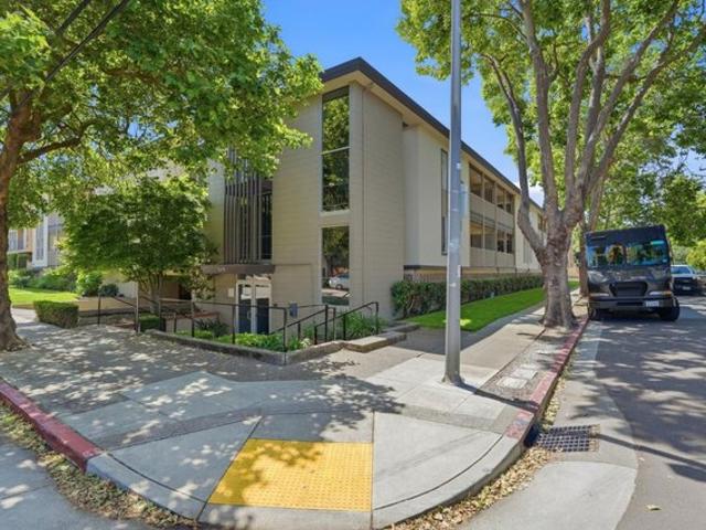 Condo for sale in San Mateo, California