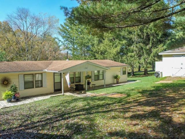 House for sale in Garrett, Maryland