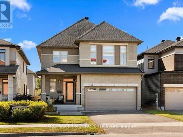 House for sale in Chapel Hill South, Ottawa
