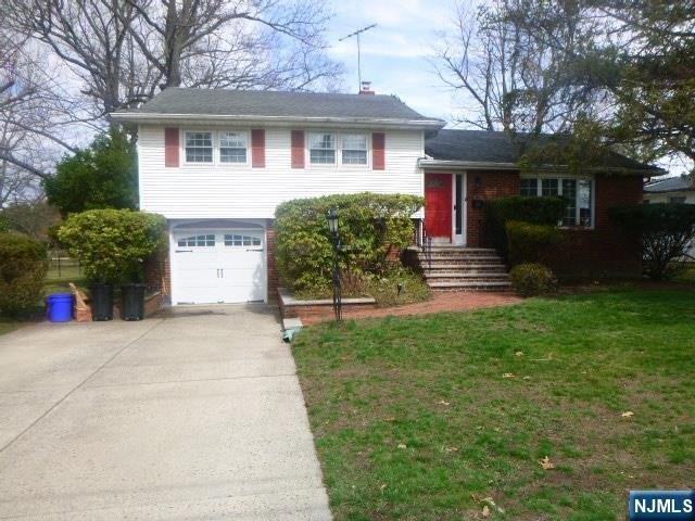 House for sale in Cresskill, New Jersey