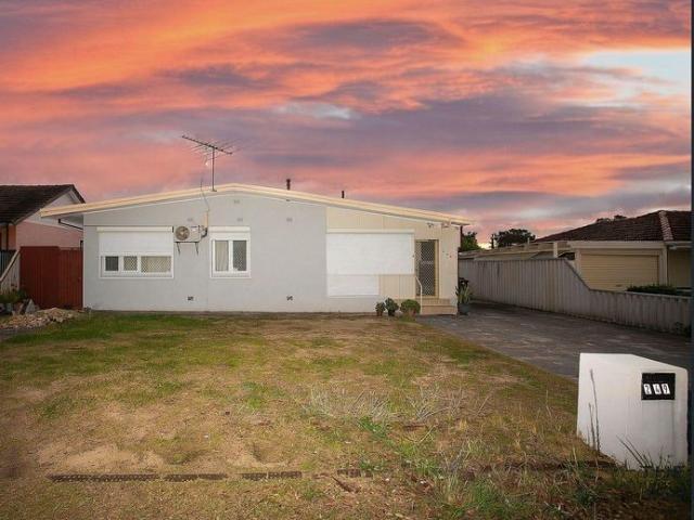 House for rent in Stirling, Western Australia