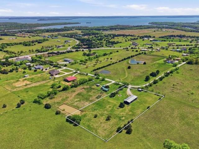 House for sale in Valley View, Texas