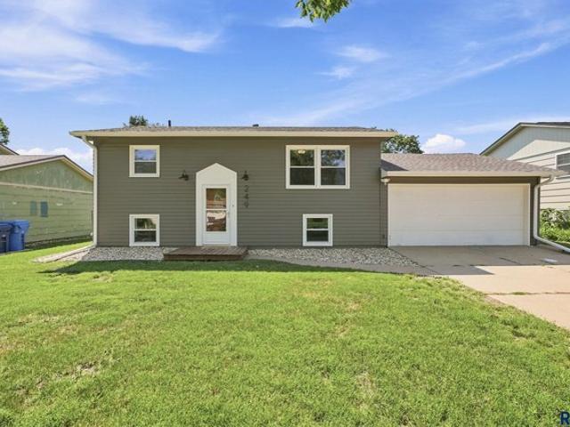 House for sale in Sioux Falls, South Dakota