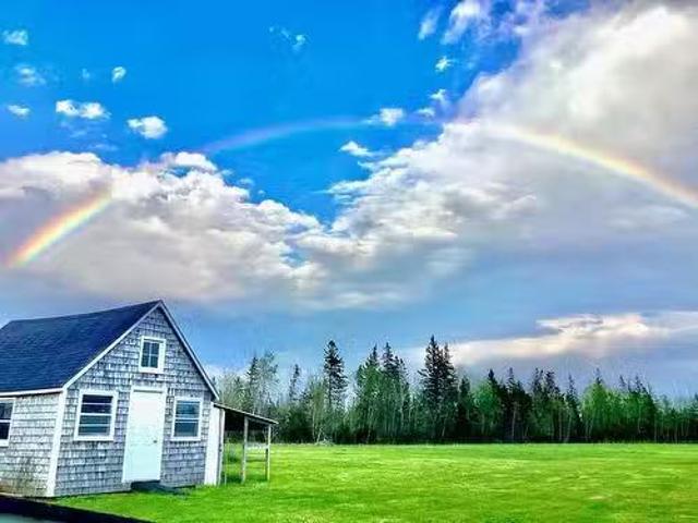 House for sale in Montague