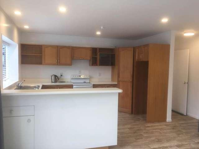 House for rent in One Tree Hill, Oroua County