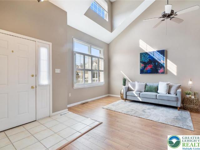 Townhouse for sale in Lehigh, Pennsylvania