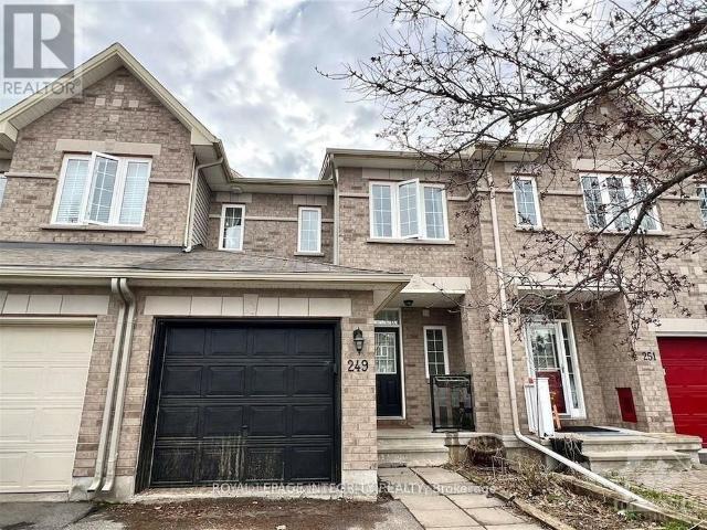 Townhouse for rent in Bridlewood, Ottawa