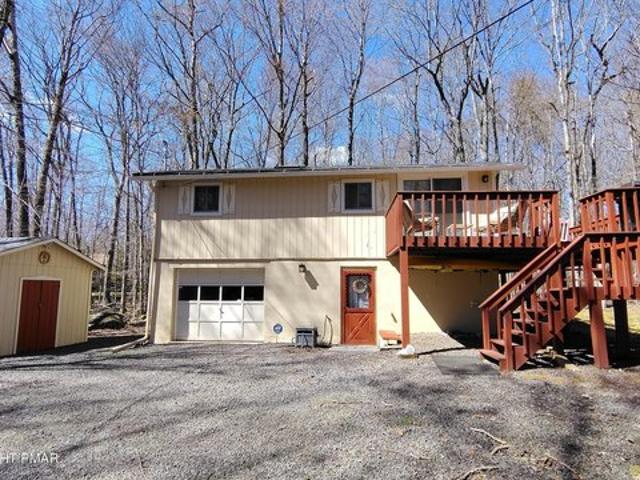 House for sale in Blakeslee, Pennsylvania