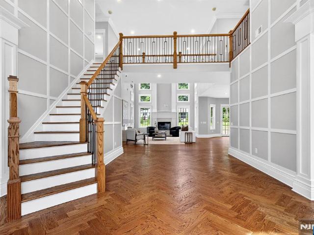 House for sale in Franklin Lakes, New Jersey