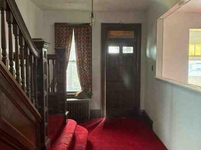 House for sale in Washington, Pennsylvania
