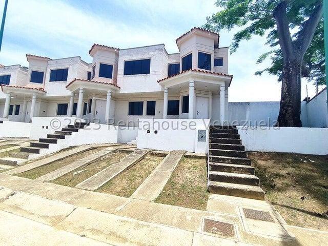 Townhouse en venta en Valencia, San Diego