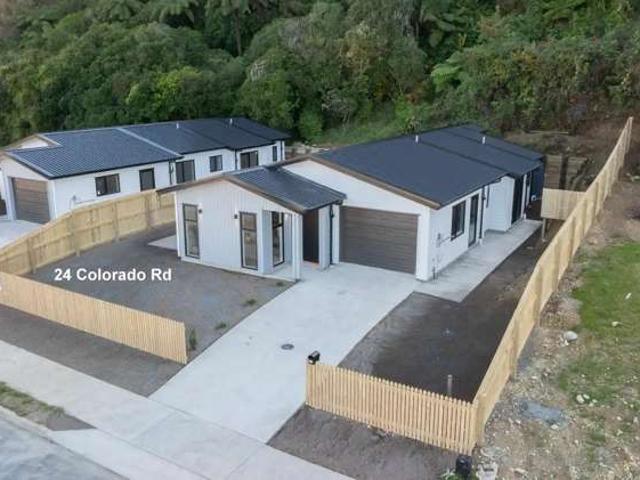 House for sale in Pauatahanui, Wellington