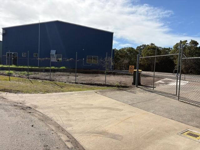 Warehouse for rent in Great Sandy Strait, Queensland