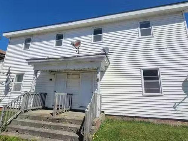 House for sale in Yarmouth, Nova Scotia