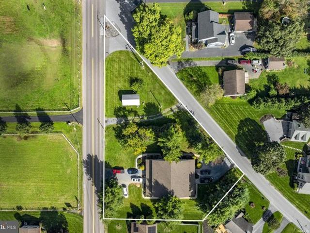 House for sale in Leola, Upper Leacock Township