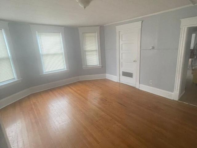 Apartment for rent in Lowell, Massachusetts