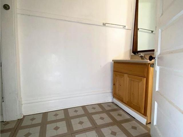 House for sale in Dodge Center, Minnesota