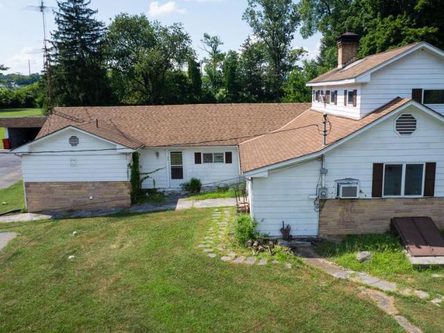 House for sale in Falling Waters, West Virginia