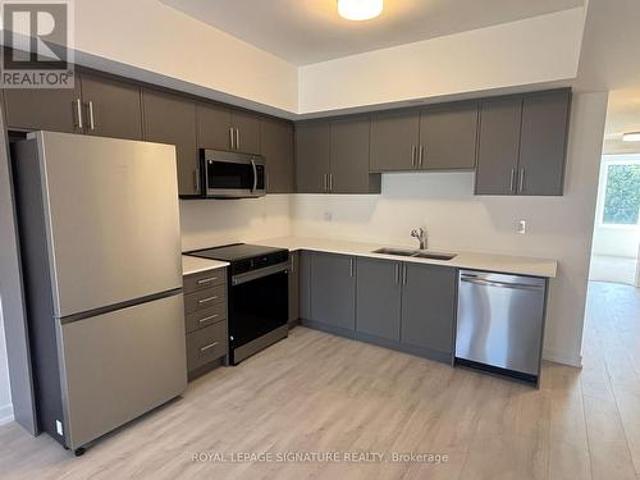 Townhouse for rent in Guelph, Southwestern Ontario