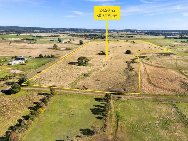 Land for sale in Ross Creek, Victoria
