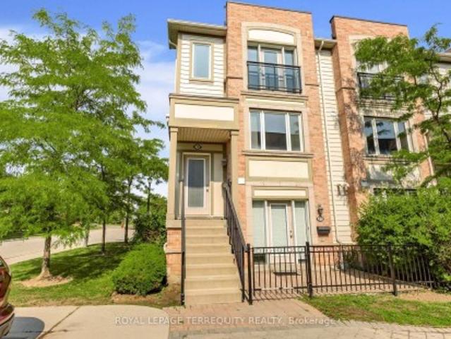 Townhouse for sale in Mississauga, Ontario