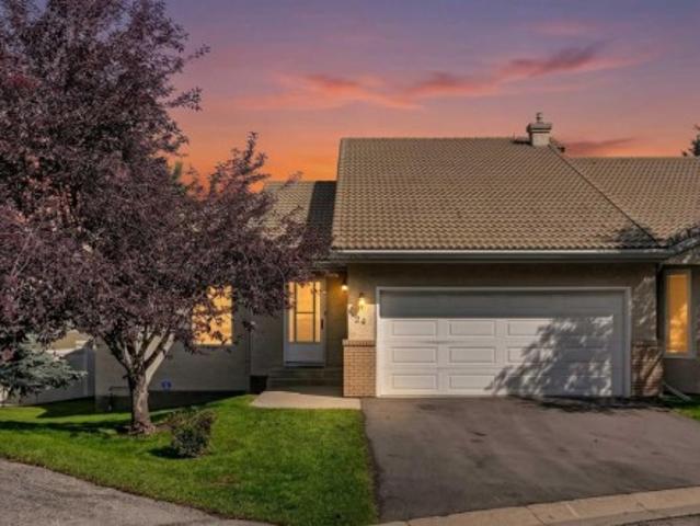 Townhouse for sale in Patterson, Calgary