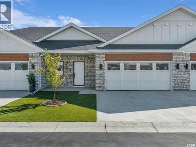 Townhouse for sale in Saskatoon, Saskatchewan