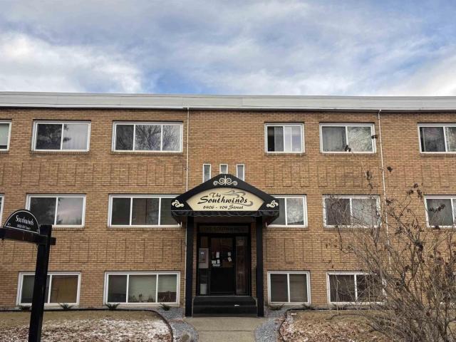 Apartment for sale in Wedgewood, Alberta