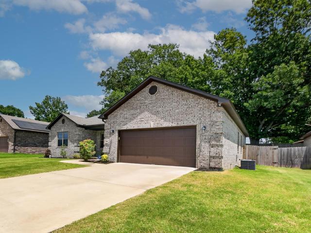 House for sale in Ark