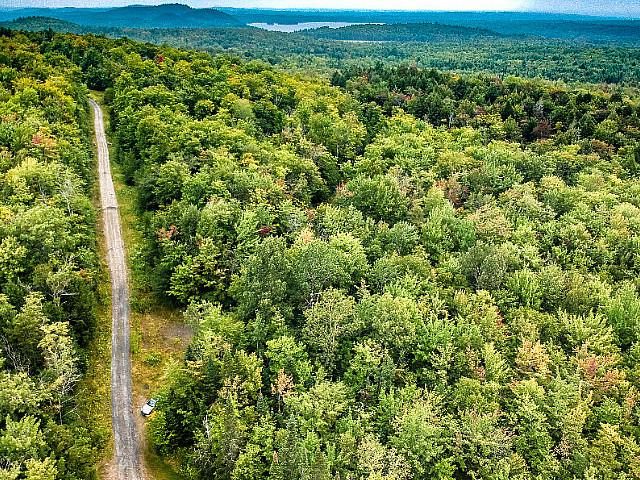 Land for sale in Memphrémagog