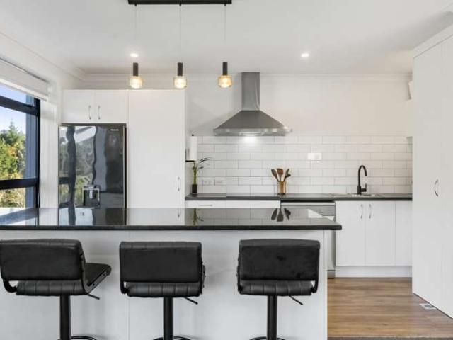 House for sale in Linden, Wellington